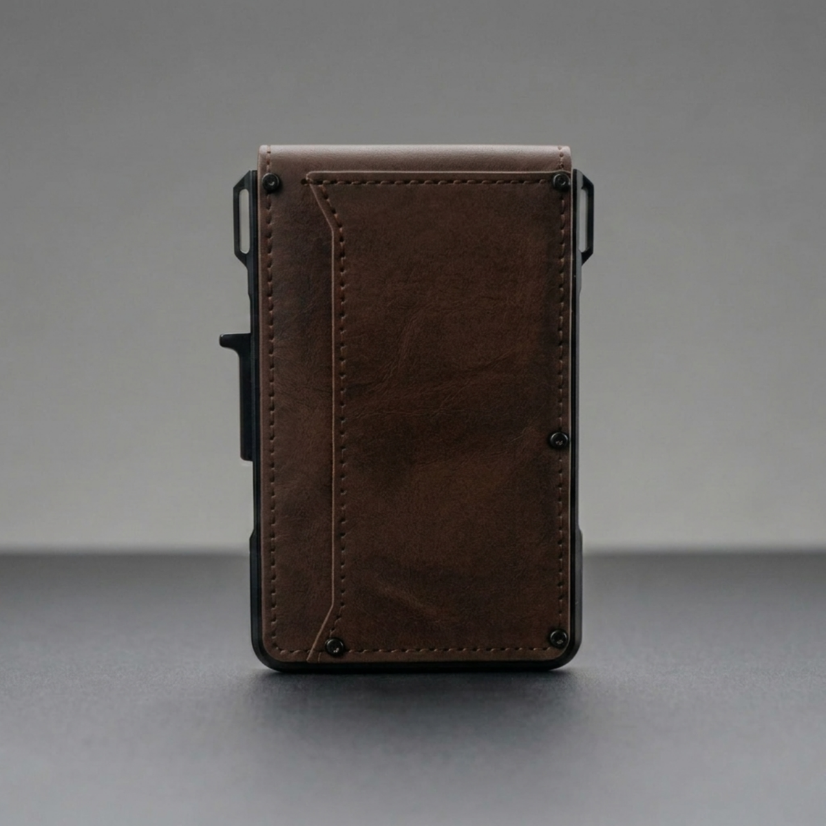 Zeltarium MagVault® Minimalist Wallet - Maximum Capacity. Minimal Footprint.